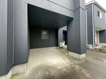 �V�����V���s�����擌�o�����̒��È�ˌ��Ă̒��ԏ�