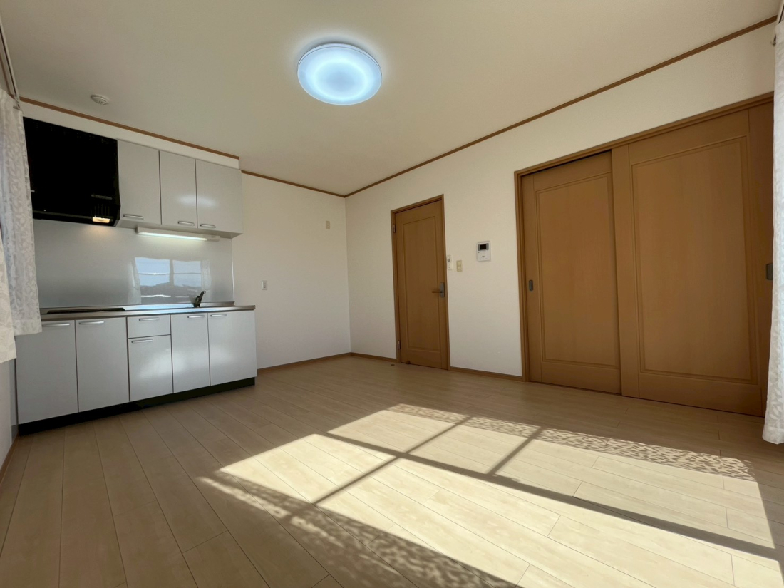 �V�����V���s����L�y3���ڂ̒��È�ˌ��Ẵ��r���O