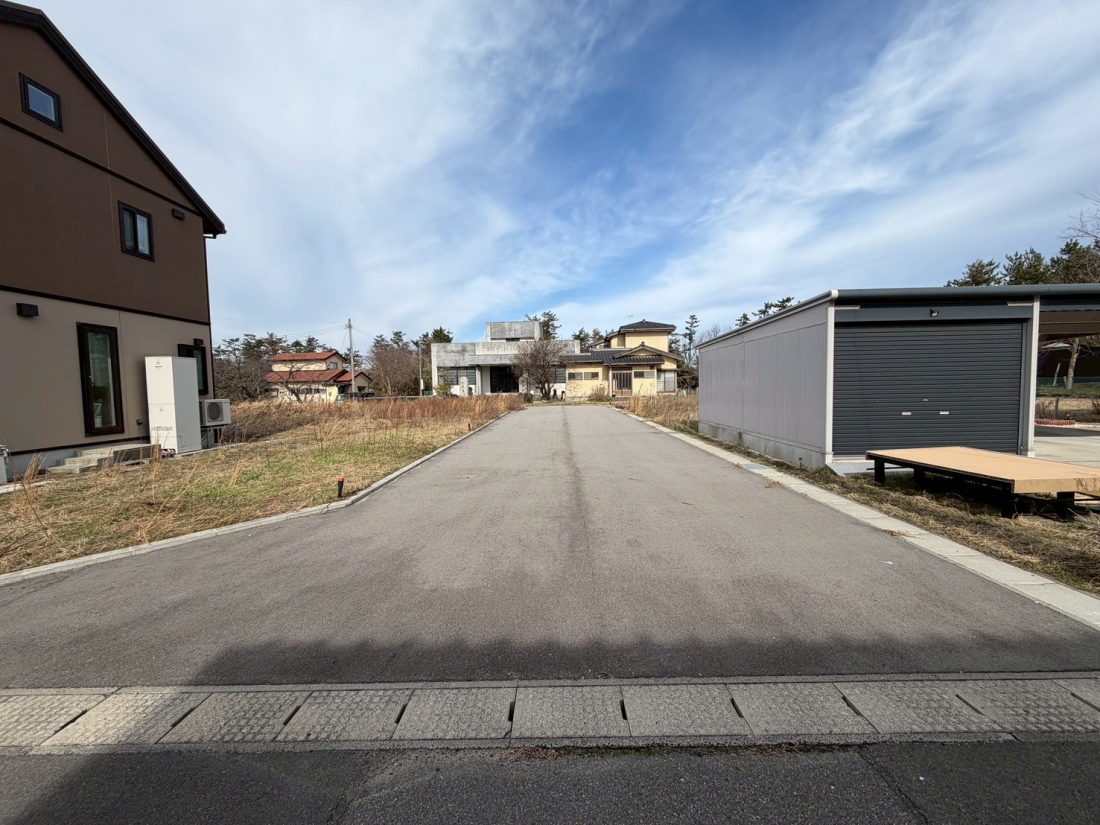 �V�����V���s����܏\����̒��̓y�n�̉摜