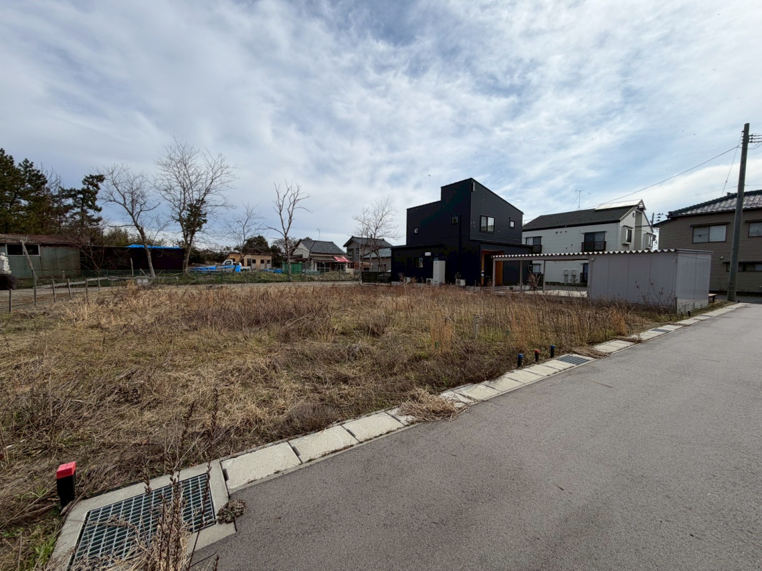 �V�����V���s����܏\����̒��̓y�n�̉摜