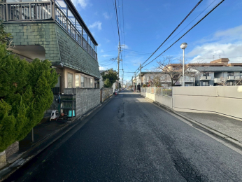 �V�����V���s������x�V����1���ڂ̓y�n�̑O�ʓ��H�܂ތ��n�ʐ^