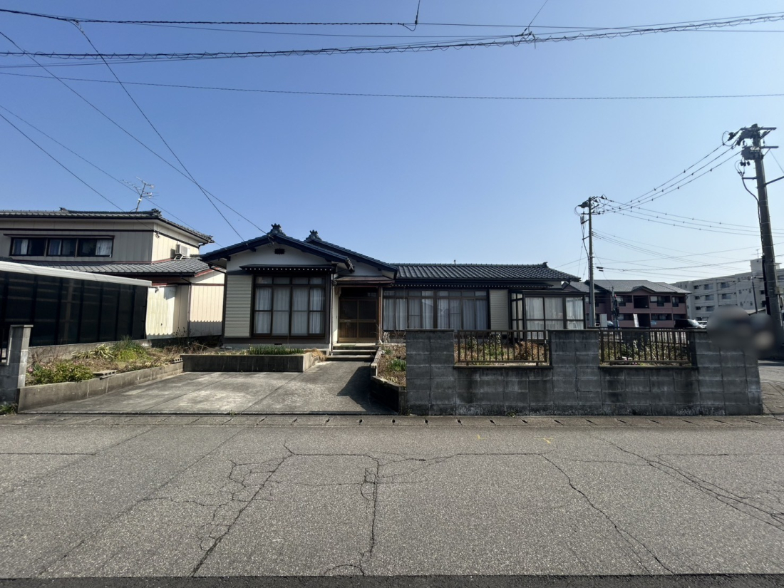 �V�����V���c�s���V��2���ڂ̓y�n�̌��n�y�n�ʐ^