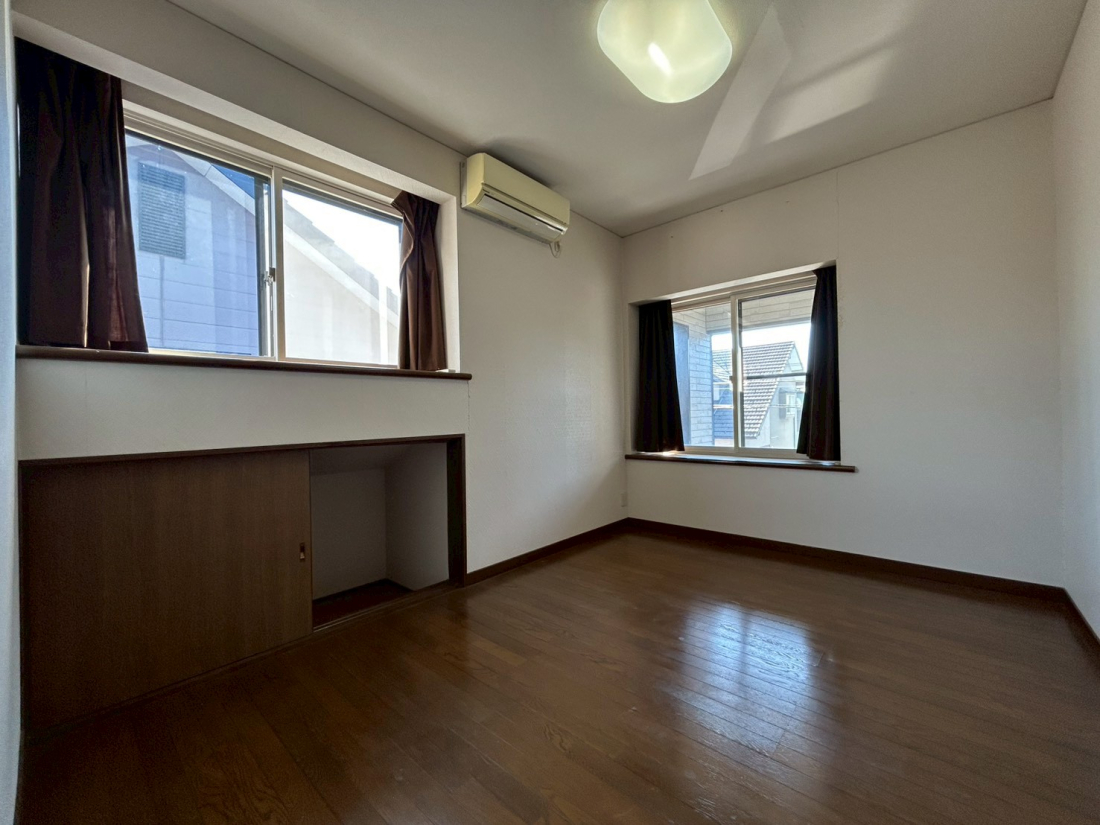 VVsk{5ڂ̒ÈˌẴrOȊŐ