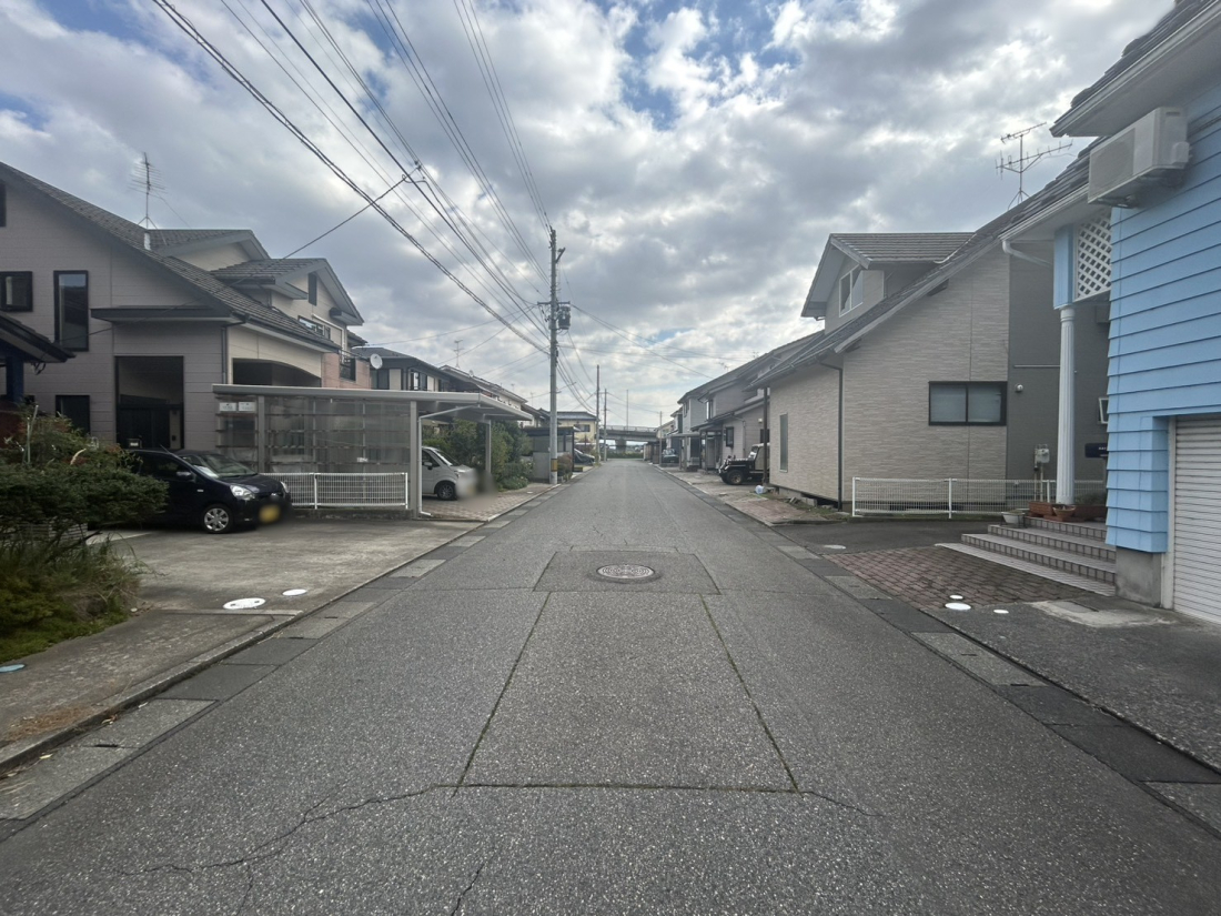 VVsk{5ڂ̒ÈˌĂ̑OʓH܂ތnʐ^