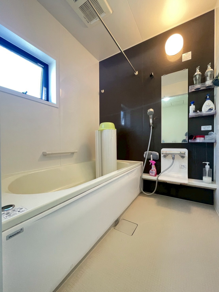 VVcsV4ڂ̒ÈˌẲ摜