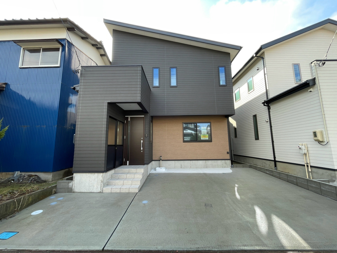 �V�����V���s����V�ΎR5���ڂ̐V�z��ˌ��Ẳ摜