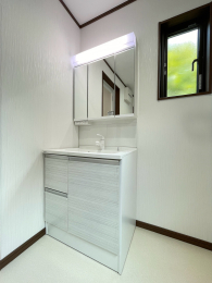 �V�����V���s����V�ΎR5���ڂ̐V�z��ˌ��Ẳ摜