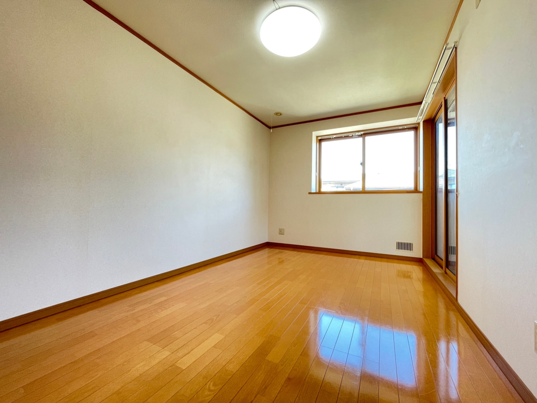 VVs^2ڂ̒ÈˌẲ摜