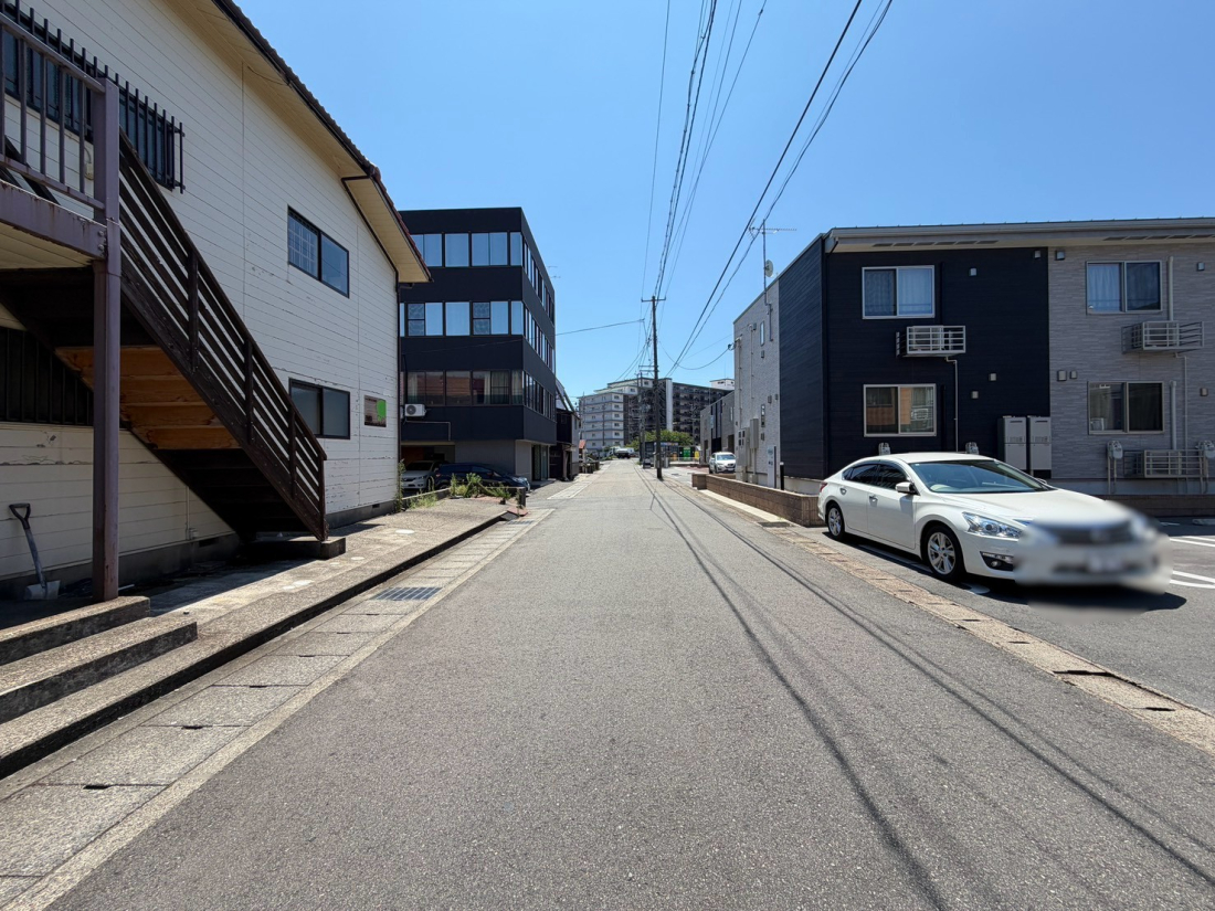 �V�����V���s����쎇�|1���ڂ̓y�n�̑O�ʓ��H�܂ތ��n�ʐ^