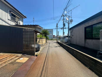 �V�����V���s������_������1���ڂ̓y�n�̑O�ʓ��H�܂ތ��n�ʐ^