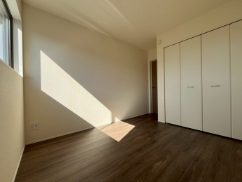 �V�����V���s�H�t��g�����̐V�z��ˌ��Ẳ摜