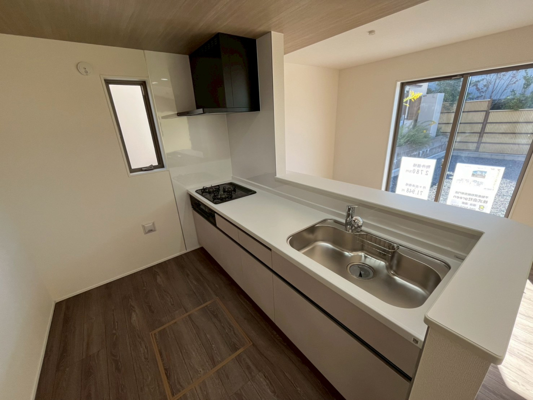 �V�����V���s�H�t��g�����̐V�z��ˌ��Ẳ摜