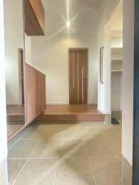 VVsD]2ڂ̐VzˌẲ摜