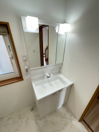 VVs݂2ڂ̒ÈˌẲ摜