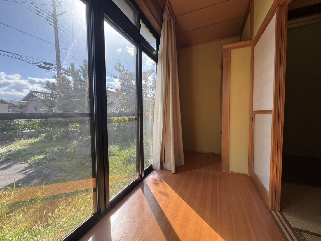 �V�����V���c�s�z�K��3���ڂ̒��È�ˌ��Ă̂��̑�����