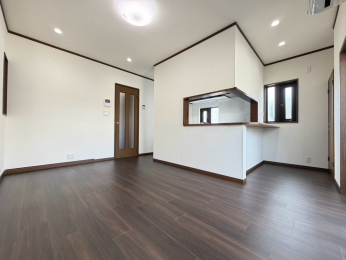 �V�����V���s������얜�㒬�̒��È�ˌ��Ẵ��r���O