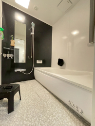 �V�����V���s�H�t�扺���쒬�̒��È�ˌ��Ẳ摜