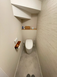 �V�����V���s�H�t�扺���쒬�̒��È�ˌ��Ẳ摜