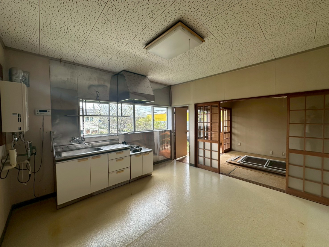 VVcs܏\7090̒ÈˌẲ摜