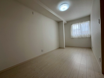 VVcsM1ڂ̒ÈˌẲ摜