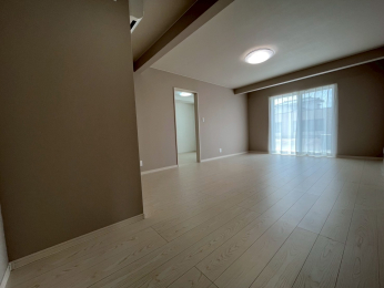 VVcsM1ڂ̒ÈˌẲ摜