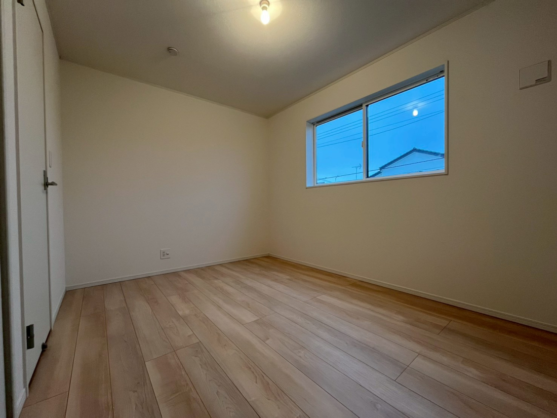 �V�����V���c�s�{��4���ڂ̐V�z��ˌ��Ẳ摜