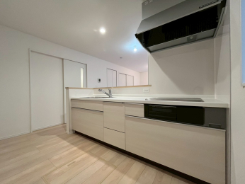 �V�����V���c�s�{��4���ڂ̐V�z��ˌ��Ẳ摜